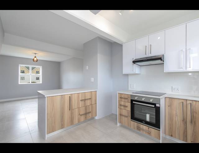 2 BEDROOM APARTMENT TO LET IN RONDEBOSCH